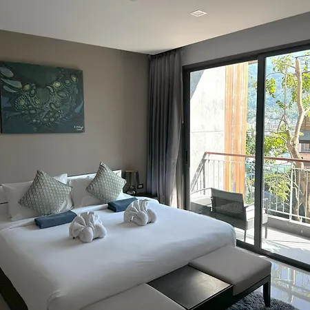 Private Apartment At Emerald Terrace Patong Exterior photo