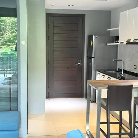 Private Apartment At Emerald Terrace Patong Exterior photo