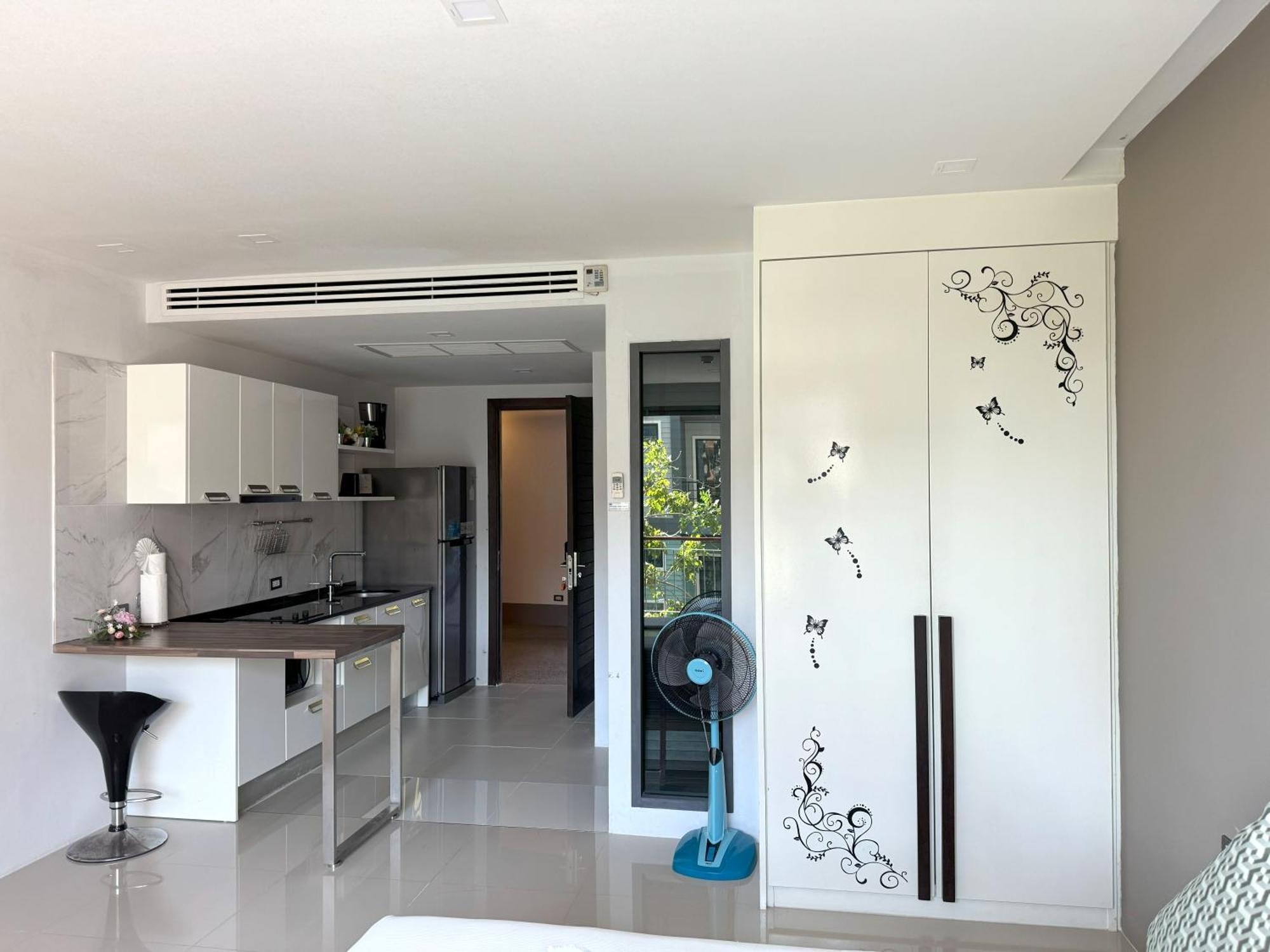 公寓 Private At Emerald Terrace *